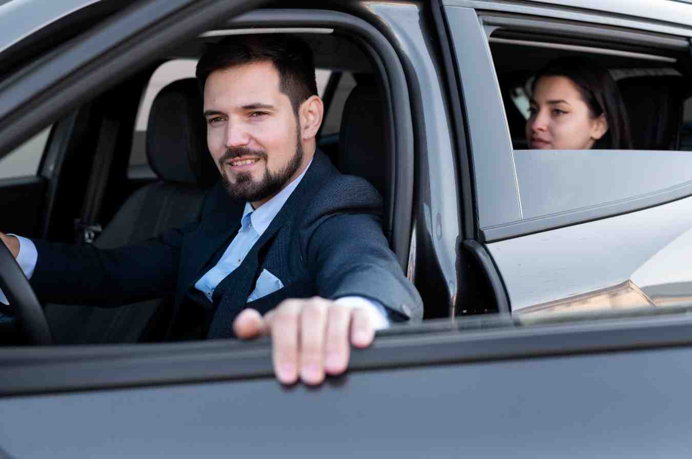 Luxury black car service for smooth, safe, and stylish rides